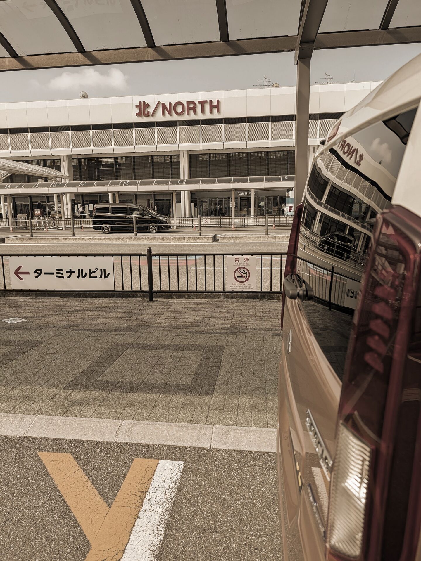 伊丹空港 車両のみ③